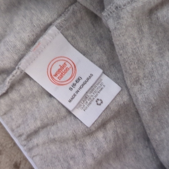 Girls bundle shorts. 3/$15 - Picture 3 of 7